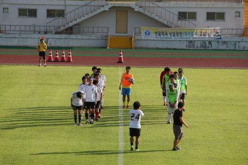2010. 7월 서울대 관학축구단 방문 친선경기