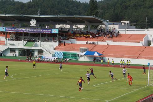 2013. 제8회 한국중등축구연맹회장배 겸 경상북도지사배 국제축구대회 준결승전