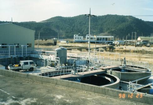 1998. 12. 23 축산항 폐수처리 시설