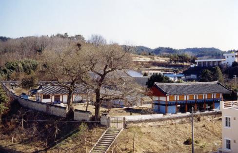 영해향교(1998년)
