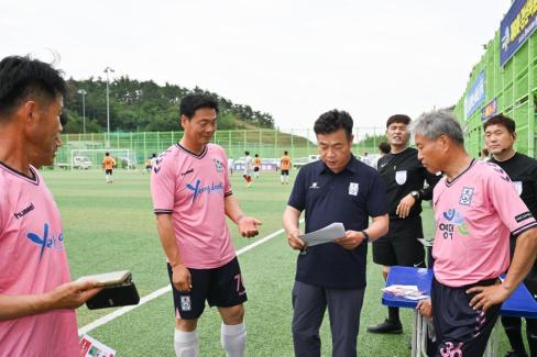 제8회 경상북도축구협회장배 동호인 축구대회 사진