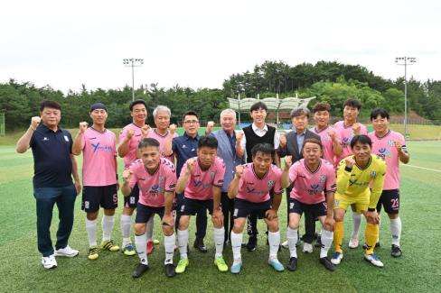 제8회 경상북도축구협회장배 동호인 축구대회 사진
