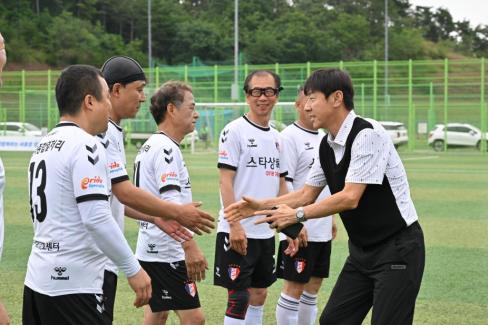 제8회 경상북도축구협회장배 동호인 축구대회 사진