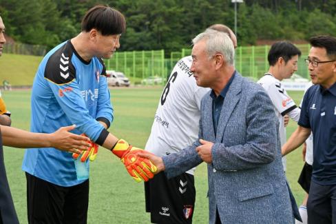 제8회 경상북도축구협회장배 동호인 축구대회 사진