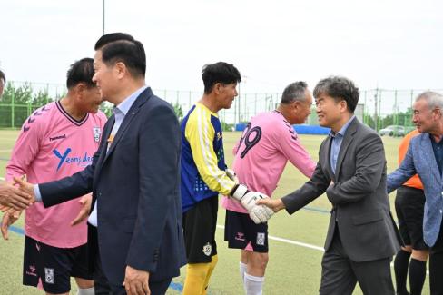 제8회 경상북도축구협회장배 동호인 축구대회 사진