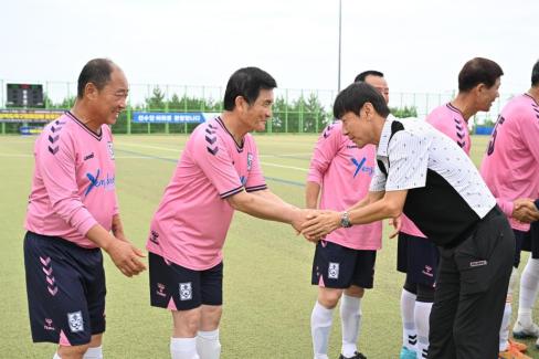 제8회 경상북도축구협회장배 동호인 축구대회 사진
