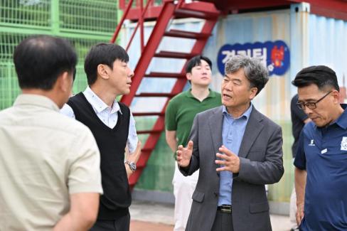 제8회 경상북도축구협회장배 동호인 축구대회 사진