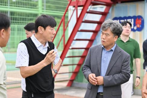 제8회 경상북도축구협회장배 동호인 축구대회 사진