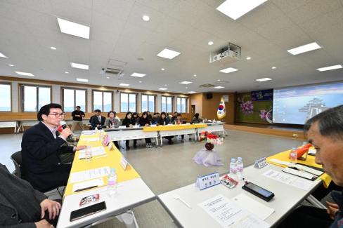 2025. 2. 12 트렌드 영덕 2025 토크쇼 사진