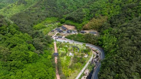 2025. 5. 5 창수면 장육사