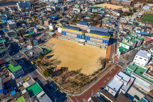 2022. 2. 5 영덕야성초등학교 전경