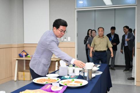 2025. 7. 3 로하수수산식품지원센터 기술자문단 발대식 및 E마트 밀키트 시식 및 레시피 교육 개강식 사진