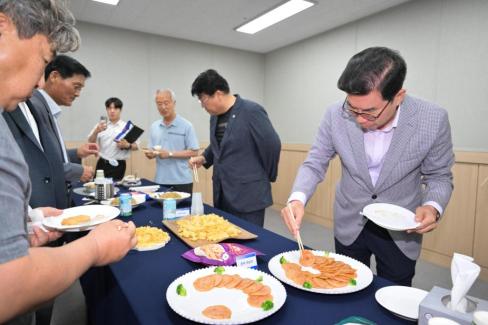 2025. 7. 3 로하수수산식품지원센터 기술자문단 발대식 및 E마트 밀키트 시식 및 레시피 교육 개강식 사진