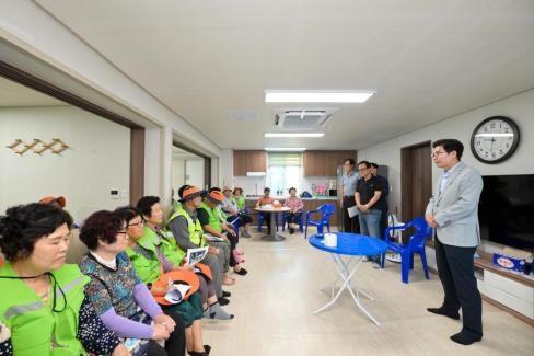 2025. 7. 18 강구면 노인 일자리 사업 격려