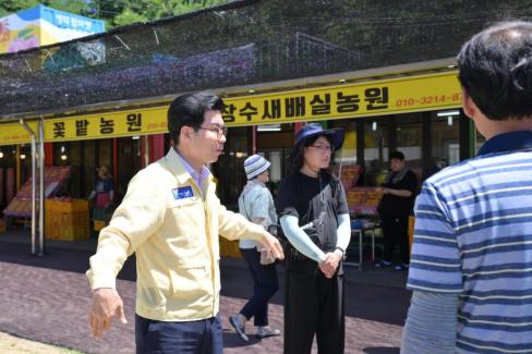 2025. 7. 25 영해 복숭아장터 사진