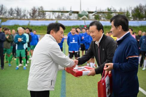 2025. 10. 18 자매결연도시 송파구-영덕군 친선 50.60대 축구경기 사진