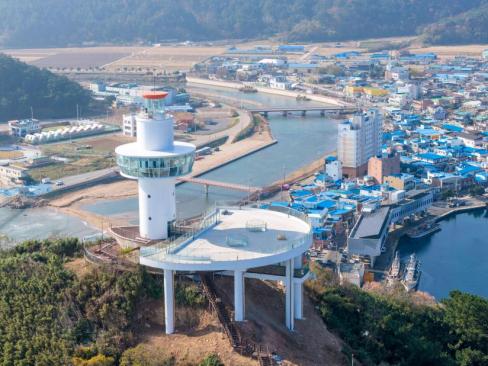 2025. 11. 26 축산항 죽도산 전망대 사진