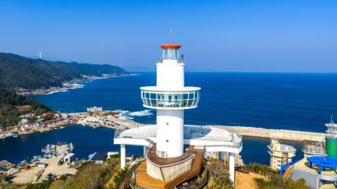 2025. 11. 26 축산항 죽도산 전망대 사진