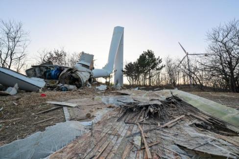 2026. 2. 2 영덕 풍력발전단지 풍력기 전도