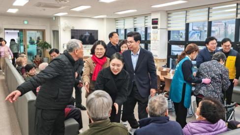 2026. 2. 16 설명절 복지시설 방문 사진