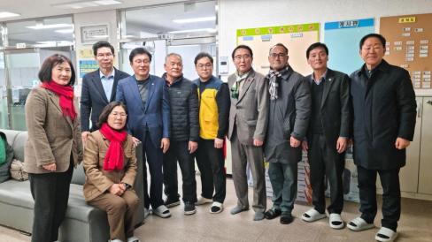 2026. 2. 16 설명절 복지시설 방문 사진