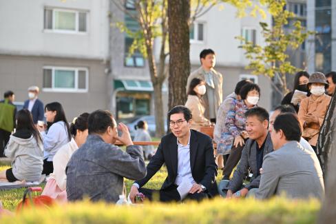 2022. 10. 15 군민과 함께하는 가을 열린차회(교육지원청 앞)
