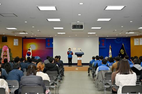2023. 2. 28 제3대 군청 공무원 노동조합 출범식 사진