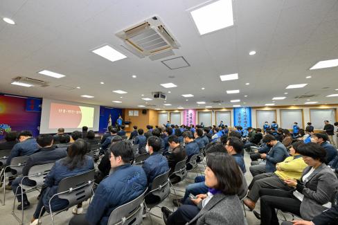 2023. 2. 28 제3대 군청 공무원 노동조합 출범식 사진