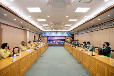 2021. 5. 27 민주노동조합 임금 교섭 상견례 사진