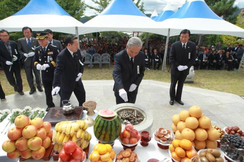 2013. 9. 26 제19회 경북지역 이북도민  합동먕향제