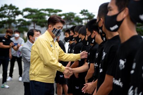 2020 영덕고등학교 축구부 준우승기념 격려 사진