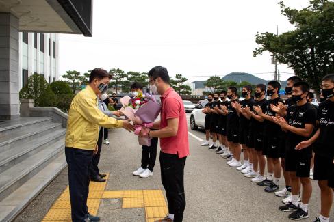 2020 영덕고등학교 축구부 준우승기념 격려 사진