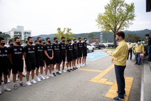 2020 영덕고등학교 축구부 준우승기념 격려 사진
