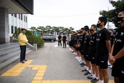 2020 영덕고등학교 축구부 준우승기념 격려 사진
