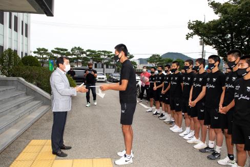 2020 영덕고등학교 축구부 준우승기념 격려 사진